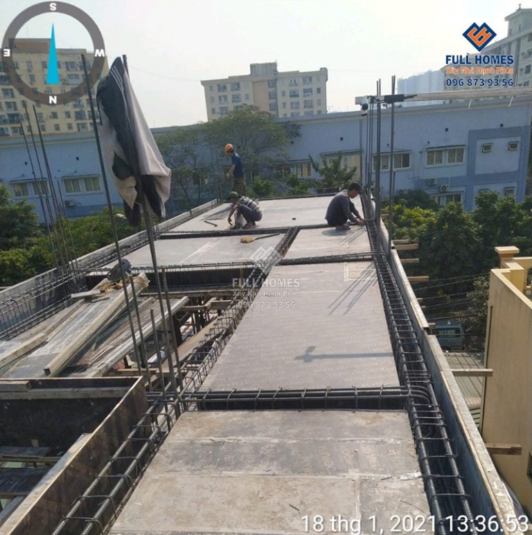 Cốp pha sắt thép dầm sàn mái tầng 3