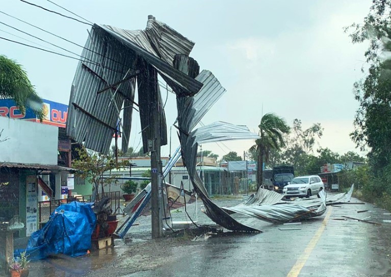 Phòng chống tốc mái, lốc mái trong bão