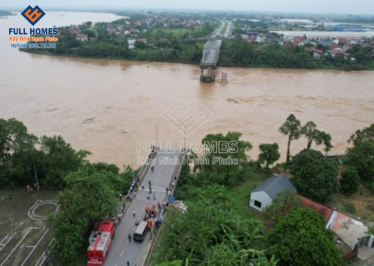 Thiệt hại về người và của do bão gây ra là không kể xiết